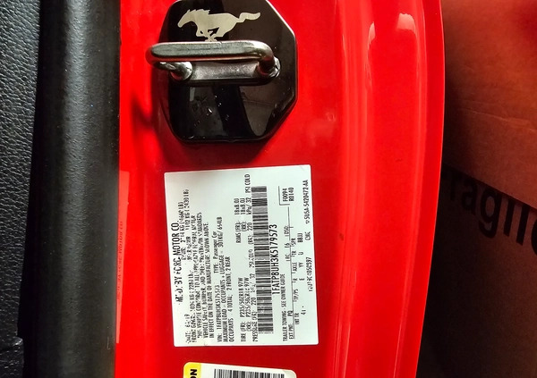 Ford Mustang cena 155545 przebieg: 37300, rok produkcji 2019 z Warszawa małe 667
